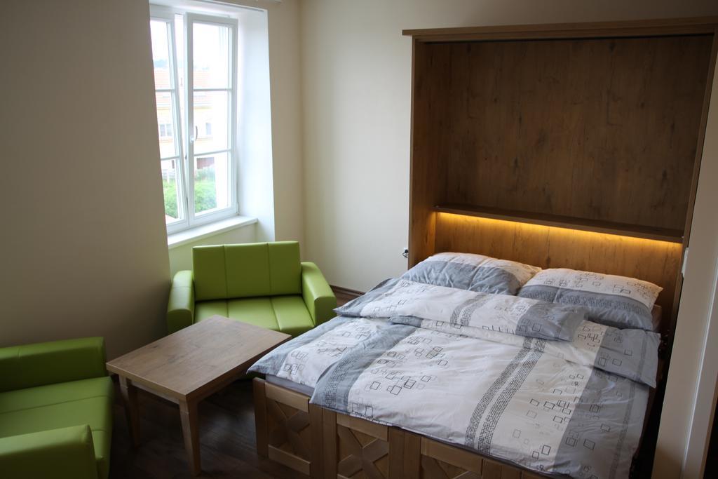 Satlava Valtice Appartement Buitenkant foto